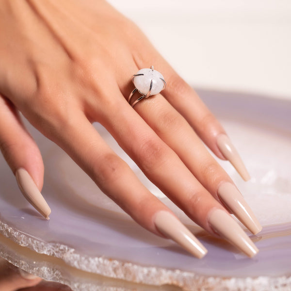 Center Of Attention Single Stone Rings Silver (6 different crystals)