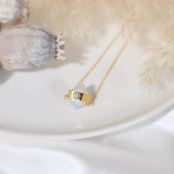 Moonstone Double Point Necklace
