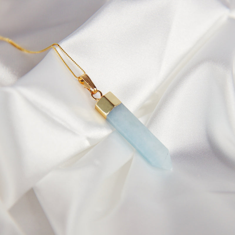 Point Necklaces Crystal Gold